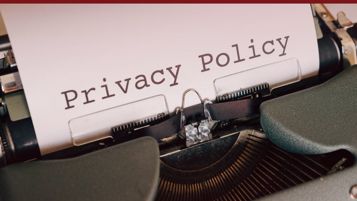 Machine a ecrire avec une feuille intitulee privacy policy